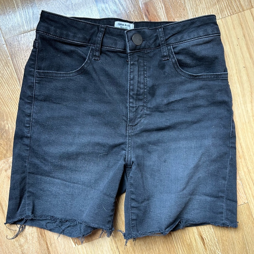 Ripton Women’s Black Jorts (26)